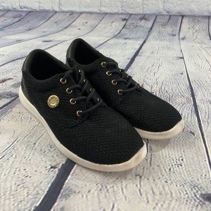 GUESS Black Low Top Sneaker Athletic Walking Shoes